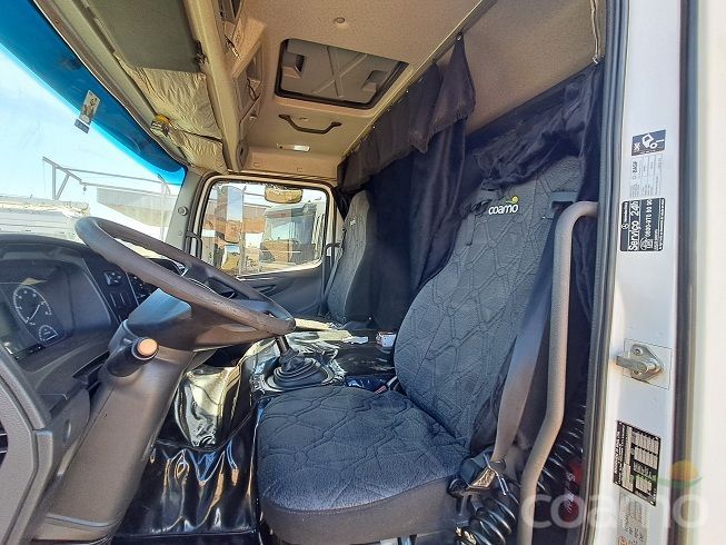 Foto 6 - Caminhão Mercedes Bens Atego 2730 6x4 ano 2017/2018