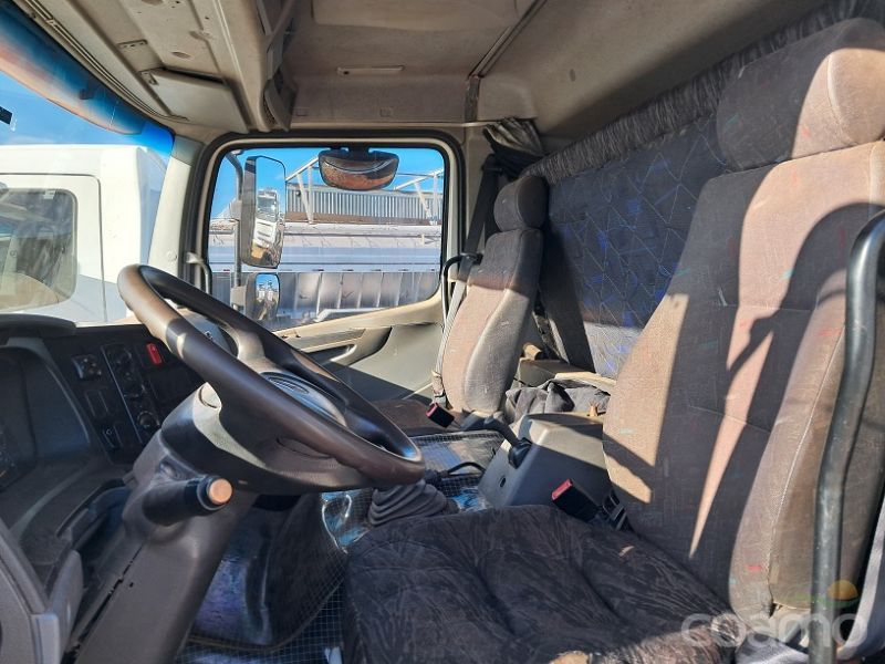 Foto 7 - Caminhão Mercedes Bens Atego 2425 ano 2011/2011