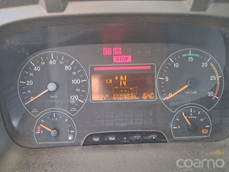 Foto 8 - Caminhão Mercedes Bens Atego 2425 ano 2011/2011