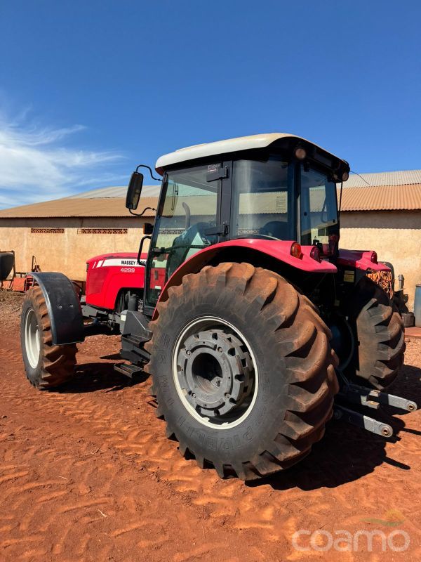 Foto 6 - Trator Massey Ferguson 4299 ano 2016