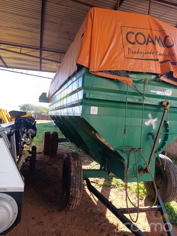 Foto 7 - Carr. Graneleira Becker GB 27000 ano 2018