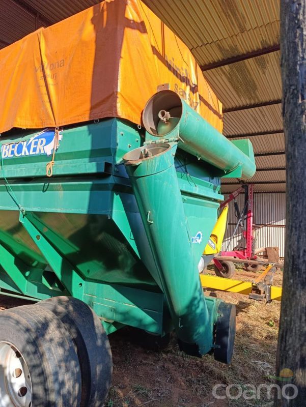 Foto 2 - Carr. Graneleira Becker GB 27000 ano 2018