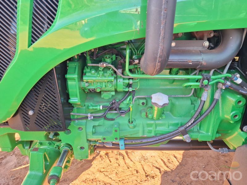 Foto 9 - Trator John Deere 5090 E ano 2021