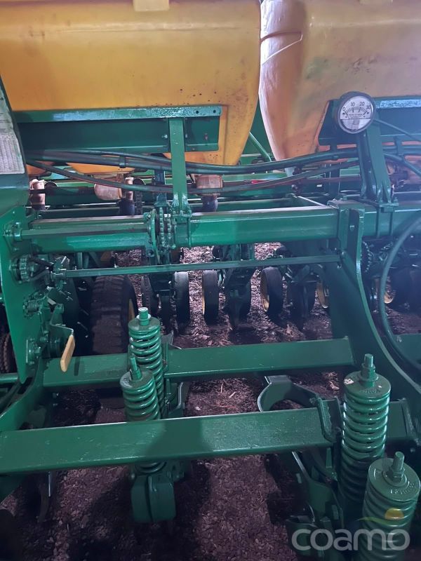 Foto 3 - Plantadeira John Deere 1113 ano 2013