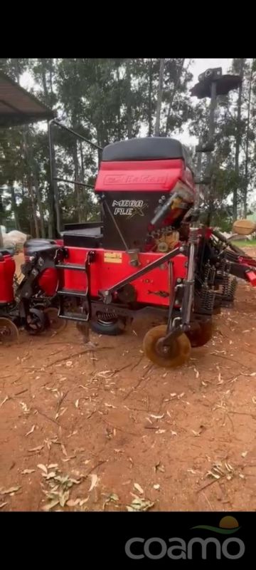 Foto 4 - Plantadeira Baldan Mega Flex ano 2015