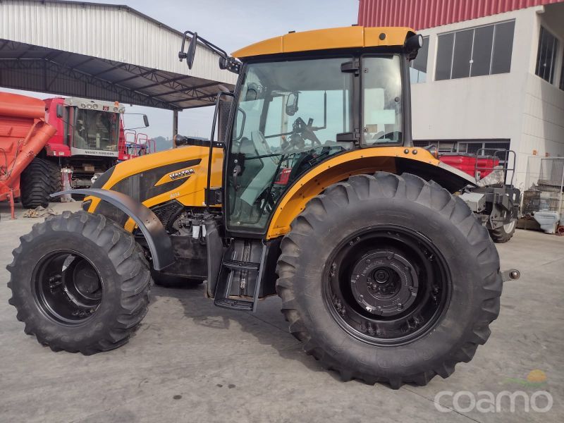 Foto 3 - Trator Valtra A144 HITECH ano 2021