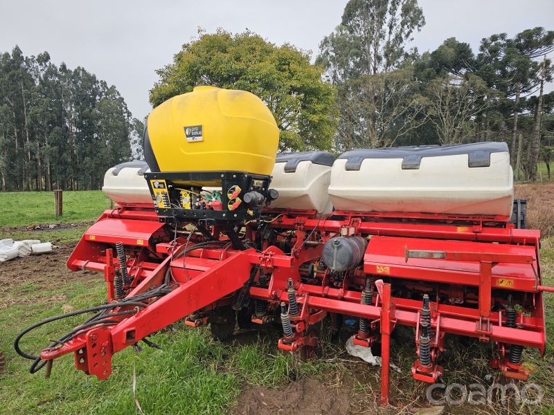 Foto 1 - Plantadeira Kuhn PG EXTRA FLEX 1100 ano 2015